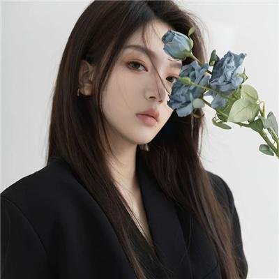 有前途的年轻女子